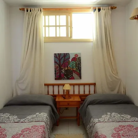 La Condesa Nº 8 *
